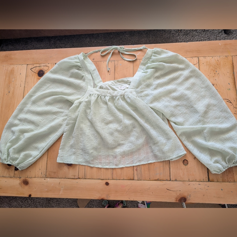 Nanamacs Light Green Tie-Back Top